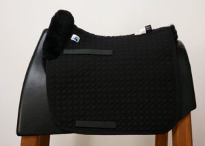 Mattes Square Pad with Bare Flaps