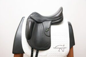 Used Amerigo Vega Siena Special 17MW Dressage Saddle SN: 16960317
