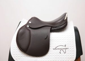 Prestige Paris Jumping Saddle