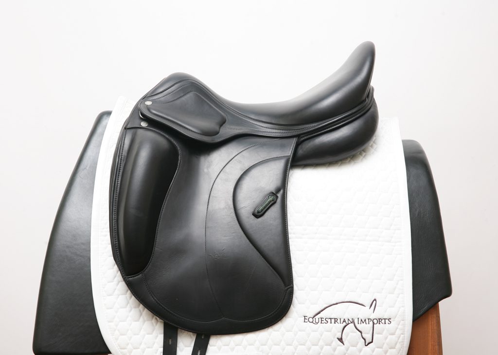 Amerigo Classic Siena 17.5 MW Monoflap Dressage Saddle SN: N045470621