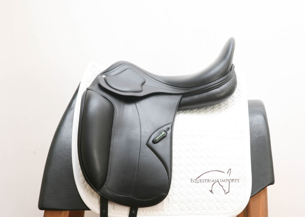 Amerigo Cortina Dressage 18 +3 Saddle SN L021180322 Inv 4102